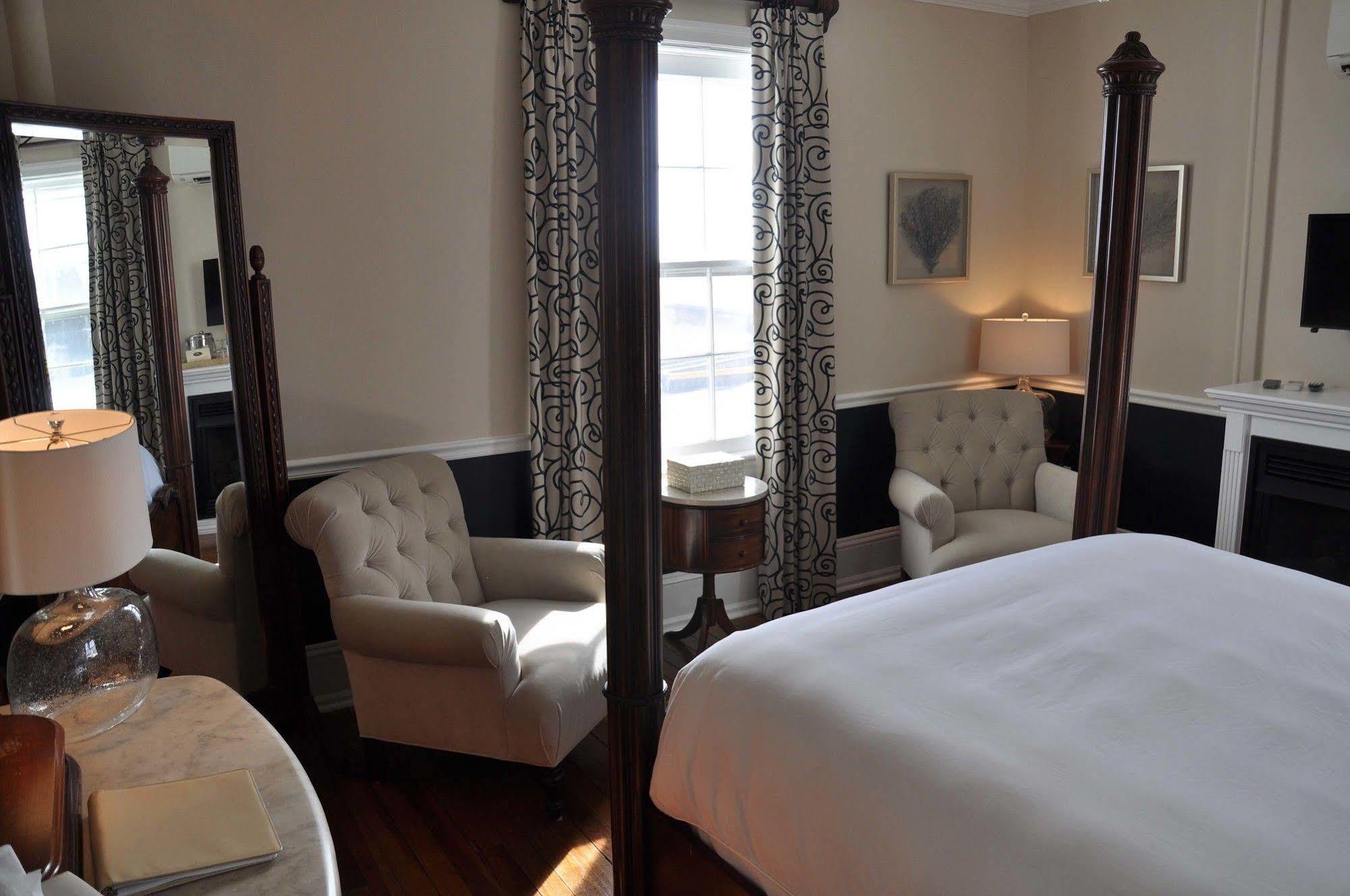 Peter Shields Inn & Restaurant Cape May Bagian luar foto