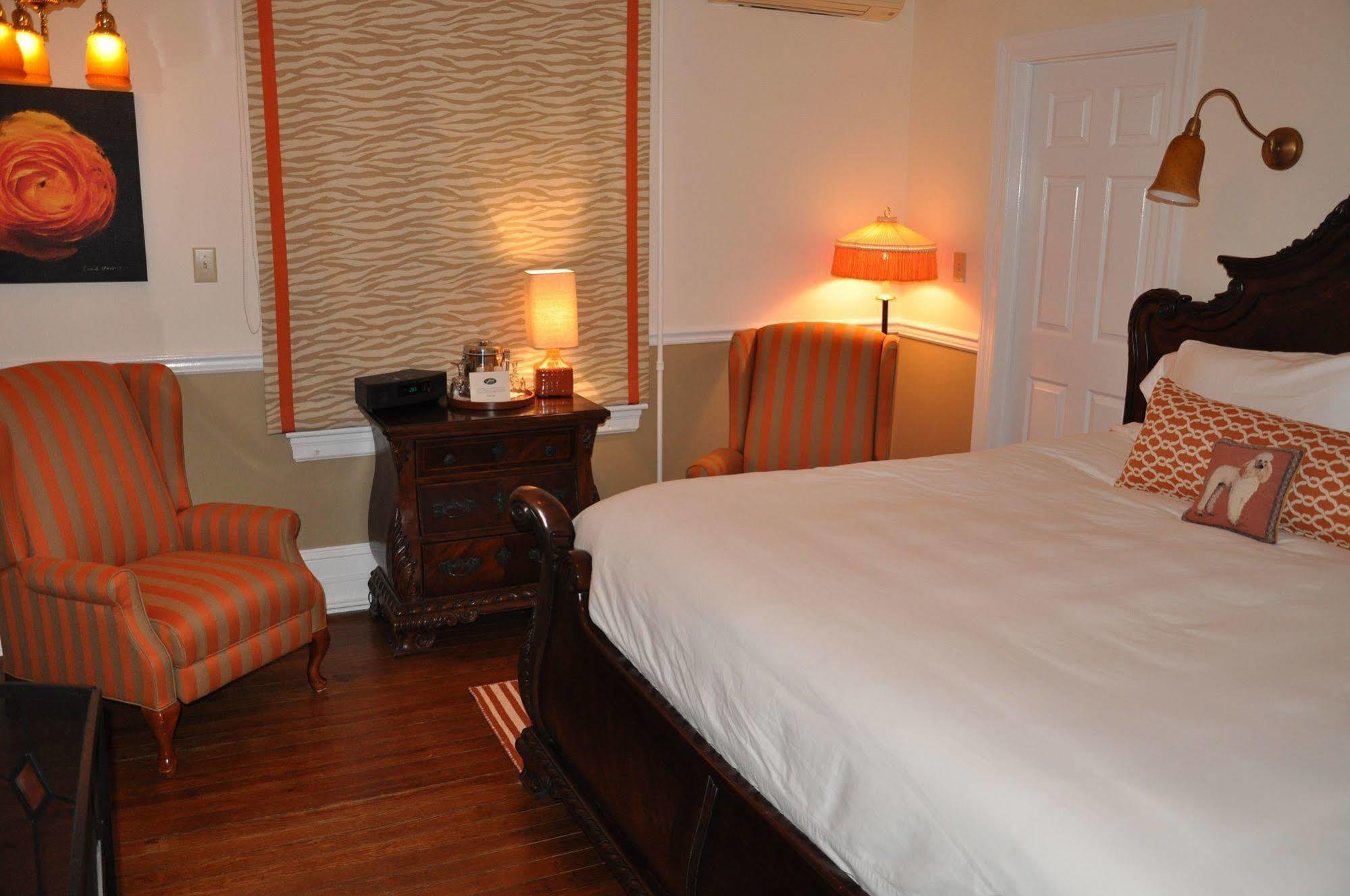 Peter Shields Inn & Restaurant Cape May Bagian luar foto